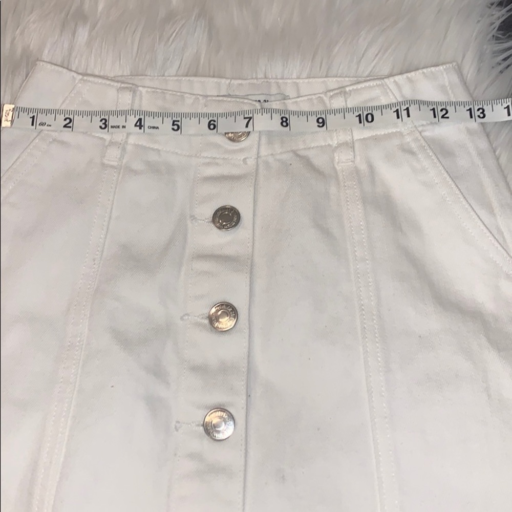 Forever 21 White Button Front Denim Skirt Size 24 - Picture 6 of 8